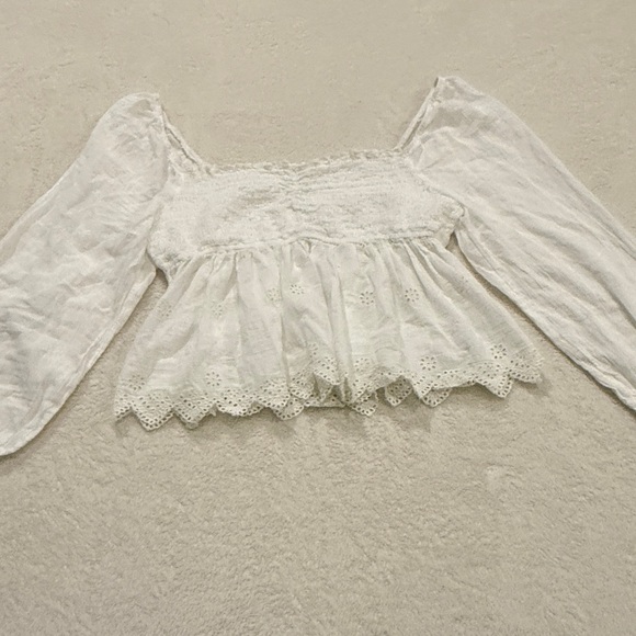 American Eagle Large Smocked White Peplum Blouse Boho Cottagecore LongSleeve Top - Picture 9 of 15